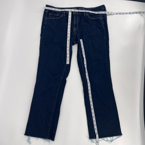 Mossimo Mid Rise Rough Hem Straight Leg Jeans Size 14 Women’s - Picture 4 of 4